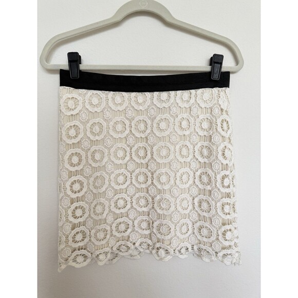 Whispers Romantic Lace Mini Skirt Off White Black Stretch Waist Band Size Large - Picture 1 of 15